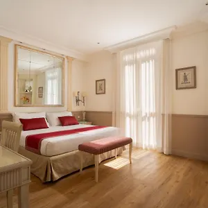 Glori Hotel